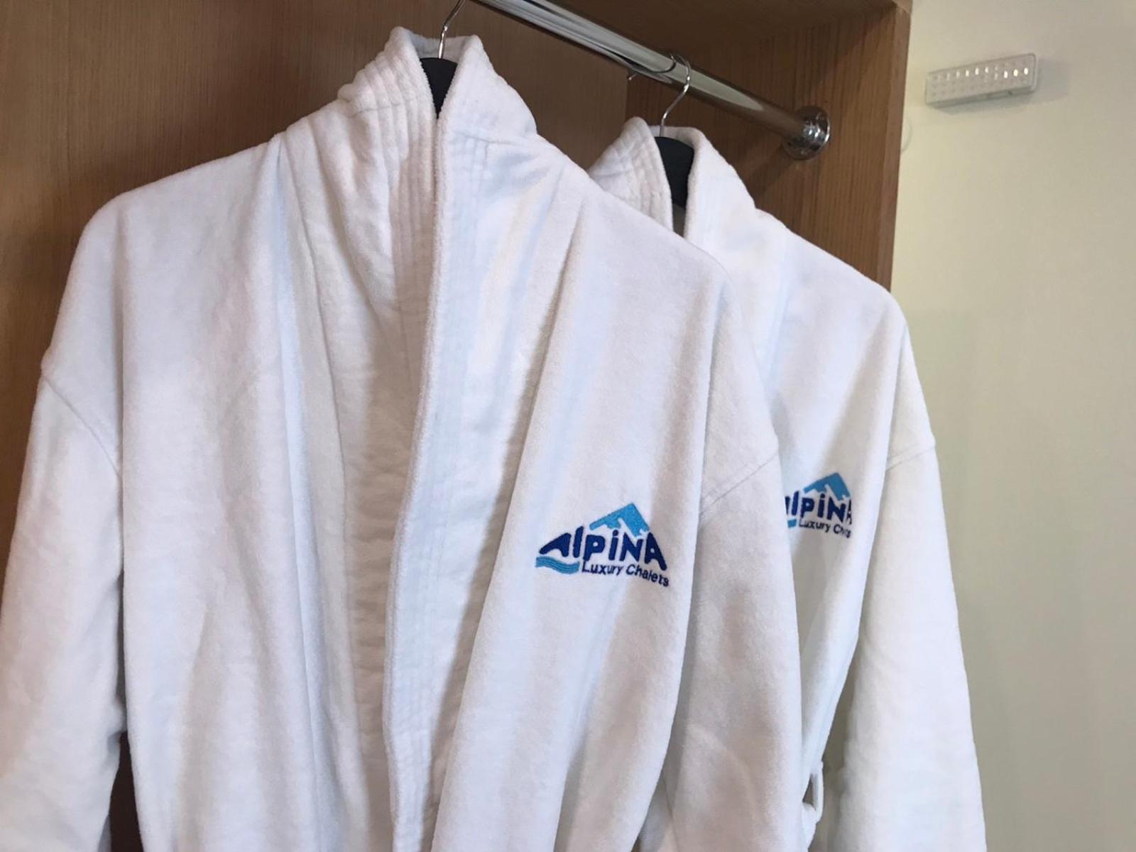 Alpina Luxury Chalets Μπάνια Εξωτερικό φωτογραφία