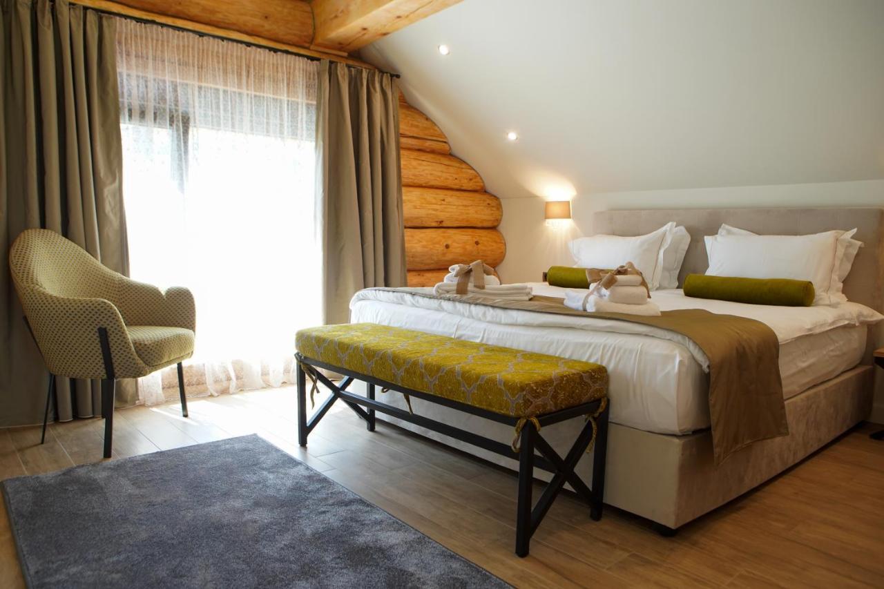 Alpina Luxury Chalets Μπάνια Εξωτερικό φωτογραφία