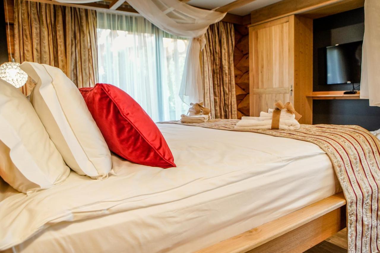 Alpina Luxury Chalets Μπάνια Εξωτερικό φωτογραφία